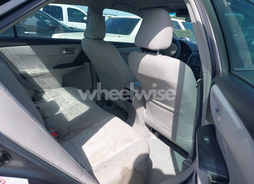 Photo 8 of 2017 Toyota Camry LE (VIN 4T1BF1FK6HU403180)