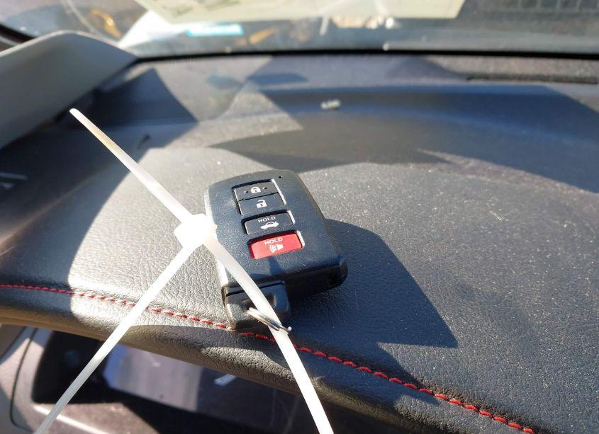 Photo 11 of 2017 Toyota Camry SE (VIN 4T1BF1FK6HU427592)