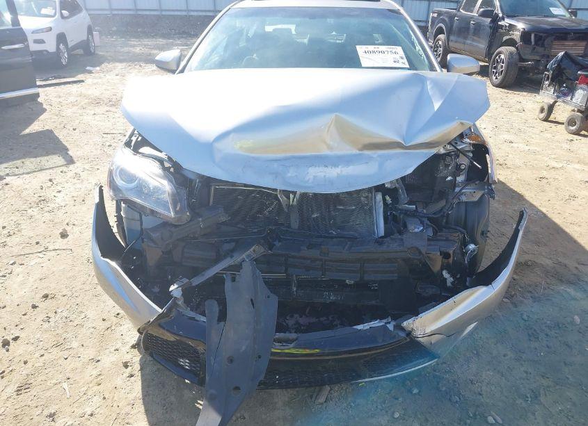 Photo 6 of 2017 Toyota Camry SE (VIN 4T1BF1FK6HU427592)