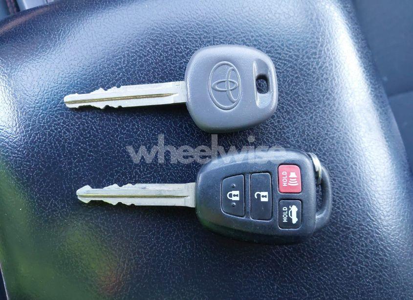 Photo 11 of 2017 Toyota Camry SE (VIN 4T1BF1FK6HU450483)