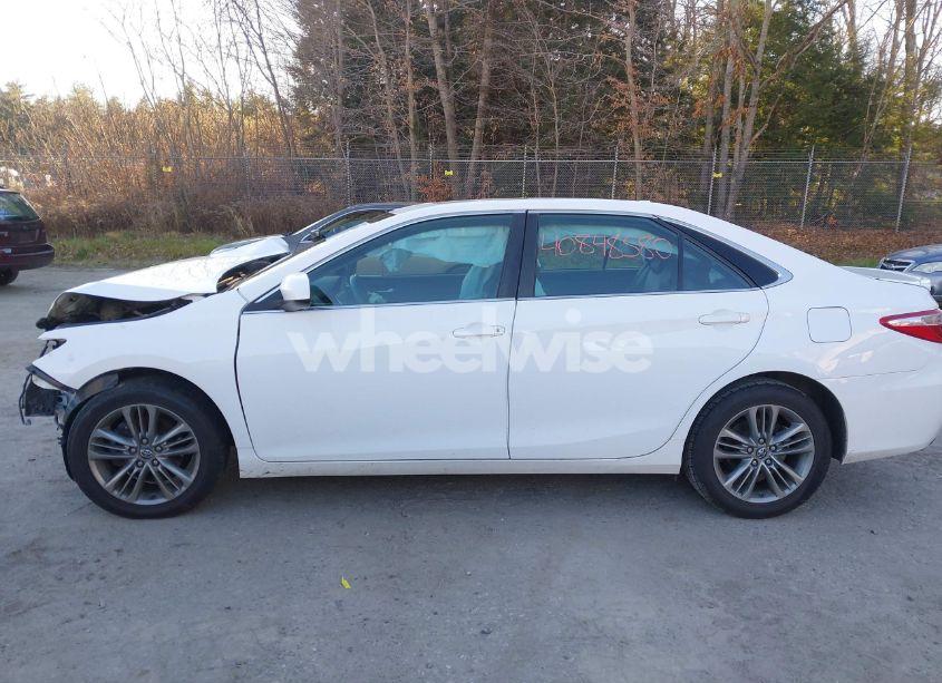 Photo 14 of 2017 Toyota Camry SE (VIN 4T1BF1FK6HU450483)