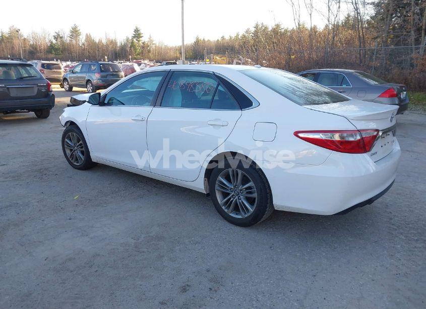 Photo 3 of 2017 Toyota Camry SE (VIN 4T1BF1FK6HU450483)