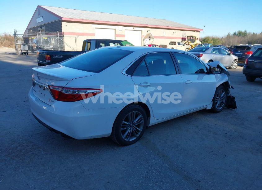 Photo 4 of 2017 Toyota Camry SE (VIN 4T1BF1FK6HU450483)