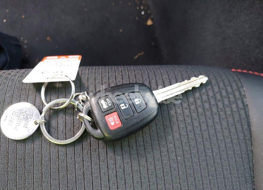 Photo 11 of 2017 Toyota Camry SE (VIN 4T1BF1FK6HU454792)