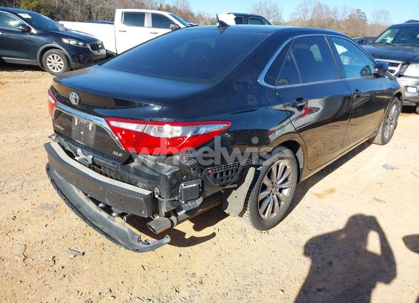Photo 4 of 2017 Toyota Camry XLE (VIN 4T1BF1FK6HU621720)