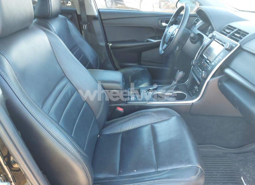 Photo 5 of 2017 Toyota Camry XLE (VIN 4T1BF1FK6HU621720)