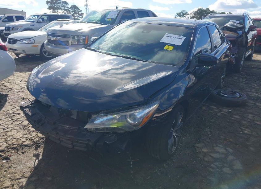 Photo 2 of 2017 Toyota Camry XSE (VIN 4T1BF1FK6HU624102)