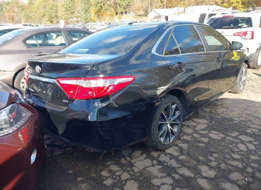 Photo 4 of 2017 Toyota Camry XSE (VIN 4T1BF1FK6HU624102)