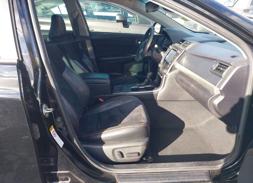 Photo 5 of 2017 Toyota Camry XSE (VIN 4T1BF1FK6HU624102)