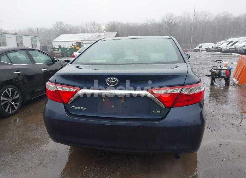 Photo 16 of 2017 Toyota Camry LE (VIN 4T1BF1FK6HU628585)