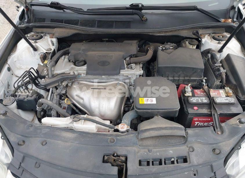 Photo 10 of 2017 Toyota Camry SE (VIN 4T1BF1FK6HU634855)