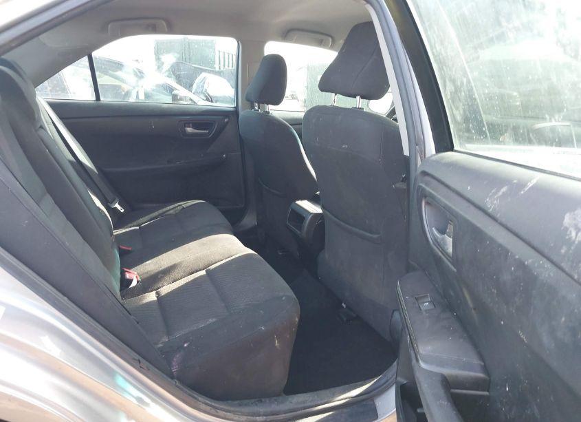 Photo 8 of 2017 Toyota Camry LE (VIN 4T1BF1FK6HU652708)