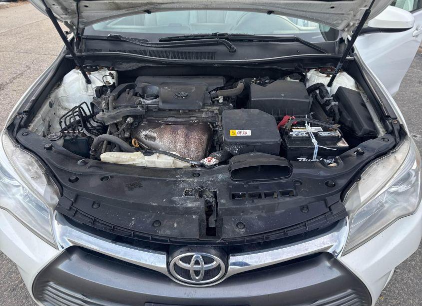 Photo 10 of 2017 Toyota Camry LE (VIN 4T1BF1FK6HU656659)