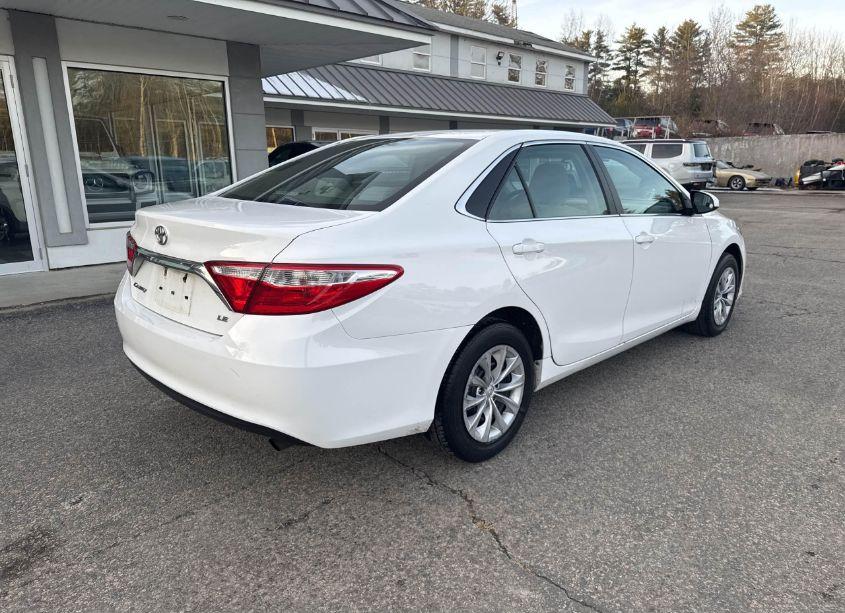 Photo 4 of 2017 Toyota Camry LE (VIN 4T1BF1FK6HU656659)