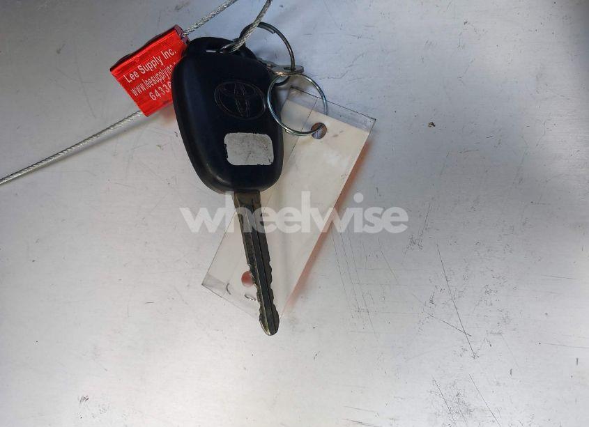 Photo 11 of 2017 Toyota Camry SE (VIN 4T1BF1FK6HU668617)