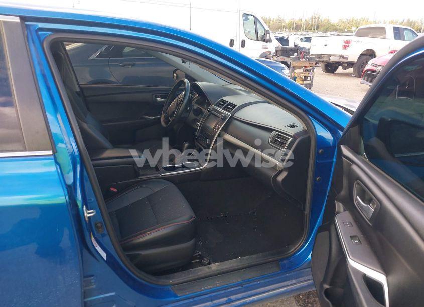 Photo 5 of 2017 Toyota Camry SE (VIN 4T1BF1FK6HU668617)