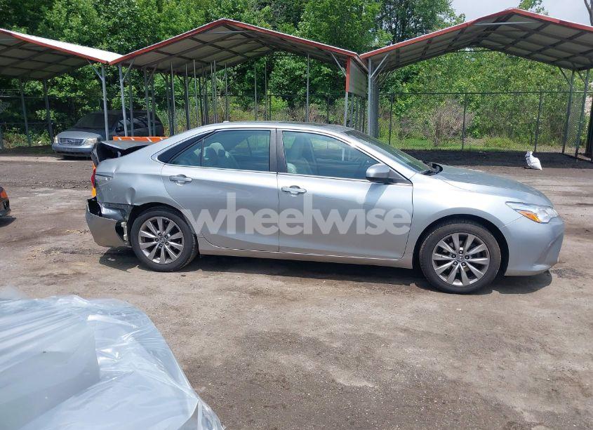 Photo 13 of 2017 Toyota Camry XLE (VIN 4T1BF1FK6HU671307)
