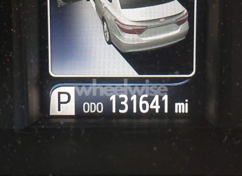 Photo 15 of 2017 Toyota Camry XLE (VIN 4T1BF1FK6HU671307)