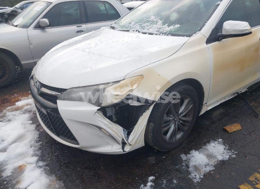 Photo 6 of 2017 Toyota Camry SE (VIN 4T1BF1FK6HU708095)