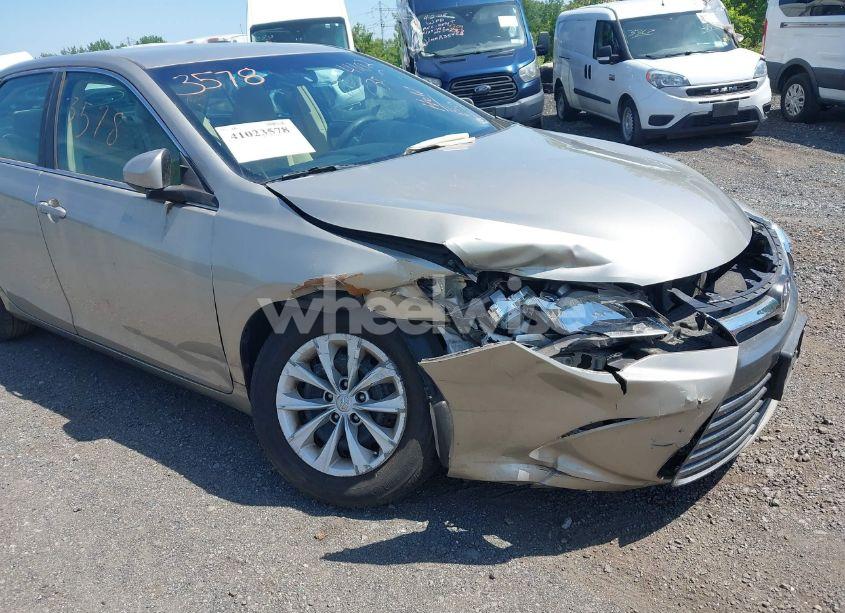 Photo 17 of 2017 Toyota Camry LE (VIN 4T1BF1FK6HU708839)