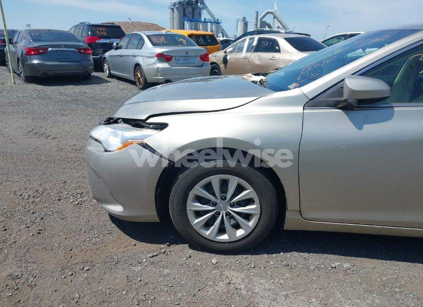 Photo 21 of 2017 Toyota Camry LE (VIN 4T1BF1FK6HU708839)