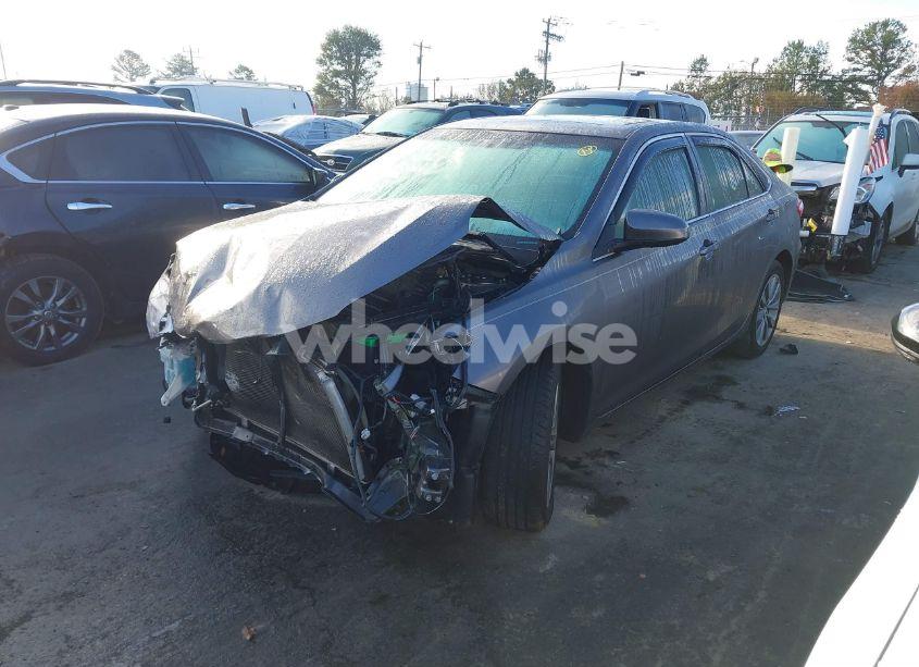 Photo 2 of 2017 Toyota Camry XLE (VIN 4T1BF1FK6HU712437)