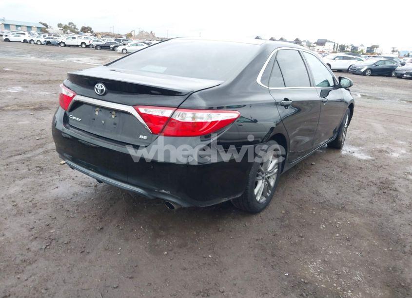 Photo 4 of 2017 Toyota Camry SE (VIN 4T1BF1FK6HU715225)