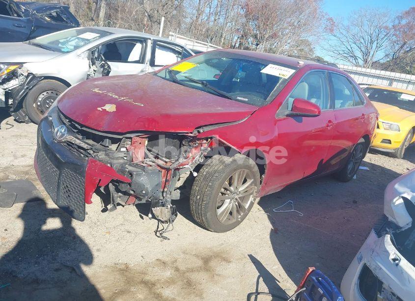 Photo 2 of 2017 Toyota Camry SE (VIN 4T1BF1FK6HU724121)