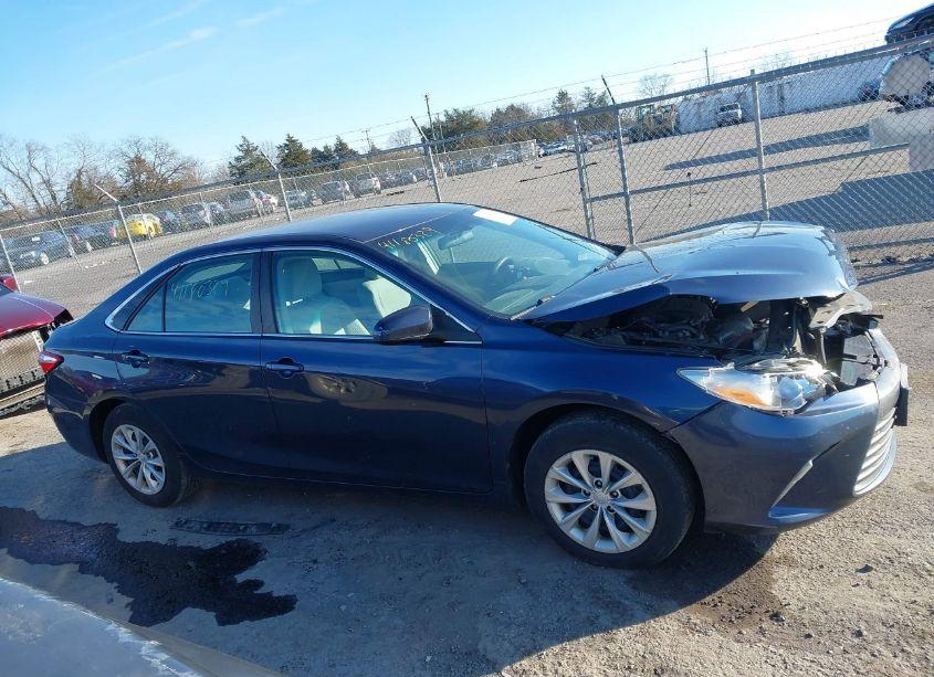 Photo 13 of 2017 Toyota Camry LE (VIN 4T1BF1FK6HU724507)