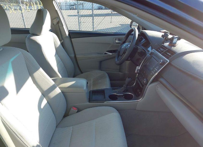 Photo 5 of 2017 Toyota Camry LE (VIN 4T1BF1FK6HU724507)