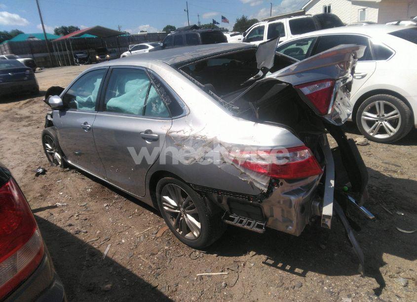 Photo 3 of 2017 Toyota Camry SE (VIN 4T1BF1FK6HU728055)