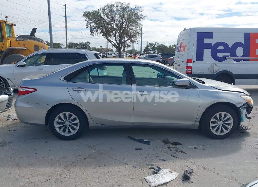 Photo 14 of 2017 Toyota Camry LE (VIN 4T1BF1FK6HU748337)