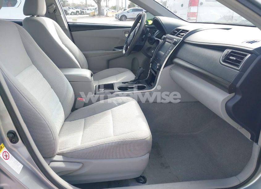 Photo 5 of 2017 Toyota Camry LE (VIN 4T1BF1FK6HU748337)