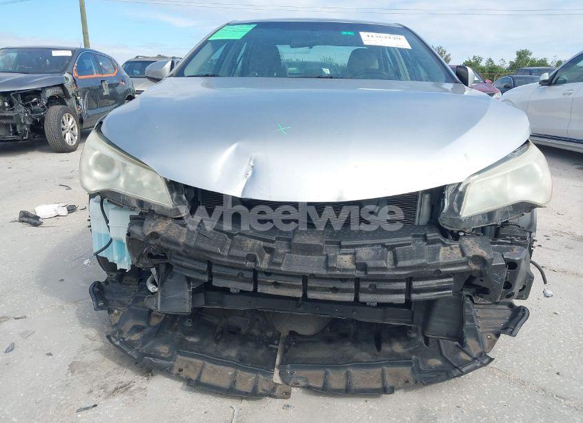 Photo 6 of 2017 Toyota Camry LE (VIN 4T1BF1FK6HU748337)