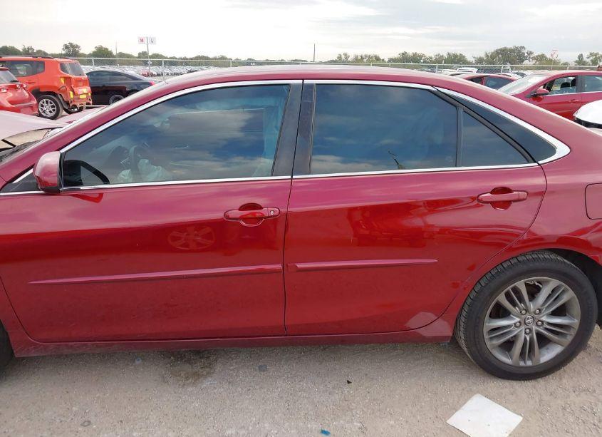 Photo 14 of 2017 Toyota Camry SE (VIN 4T1BF1FK6HU754994)