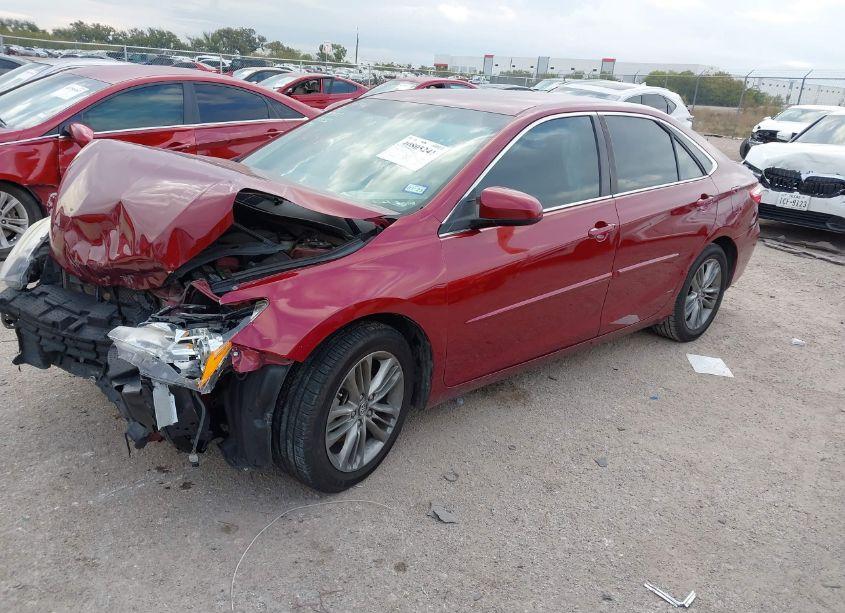 Photo 2 of 2017 Toyota Camry SE (VIN 4T1BF1FK6HU754994)