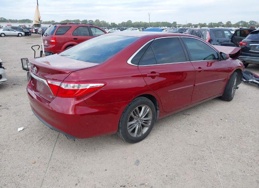 Photo 4 of 2017 Toyota Camry SE (VIN 4T1BF1FK6HU754994)