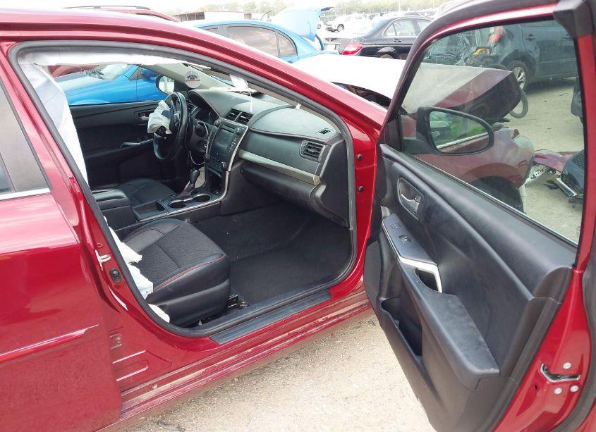 Photo 5 of 2017 Toyota Camry SE (VIN 4T1BF1FK6HU754994)