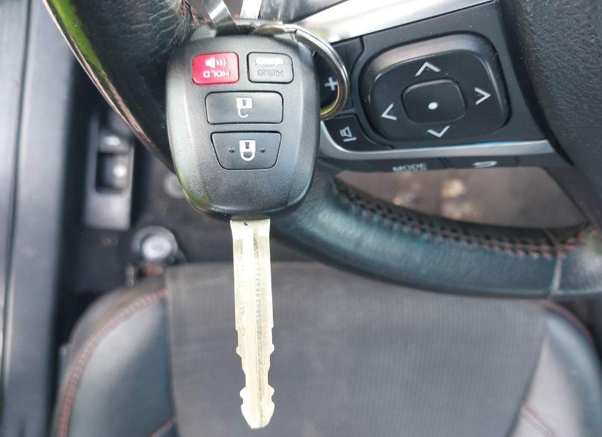 Photo 11 of 2017 Toyota Camry SE (VIN 4T1BF1FK6HU776946)