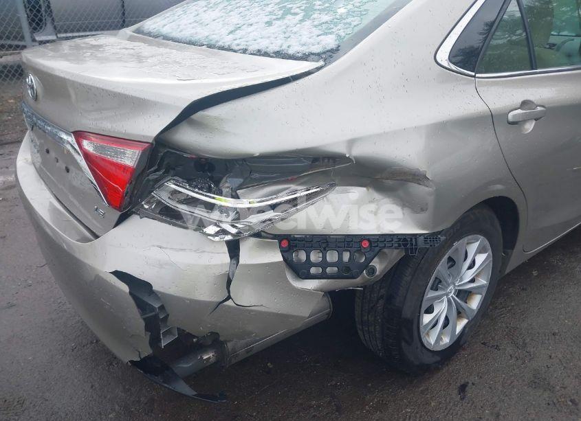 Photo 6 of 2017 Toyota Camry LE (VIN 4T1BF1FK6HU792242)