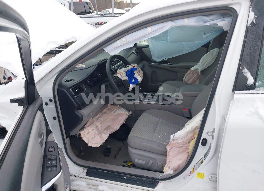 Photo 5 of 2017 Toyota Camry LE (VIN 4T1BF1FK6HU795920)