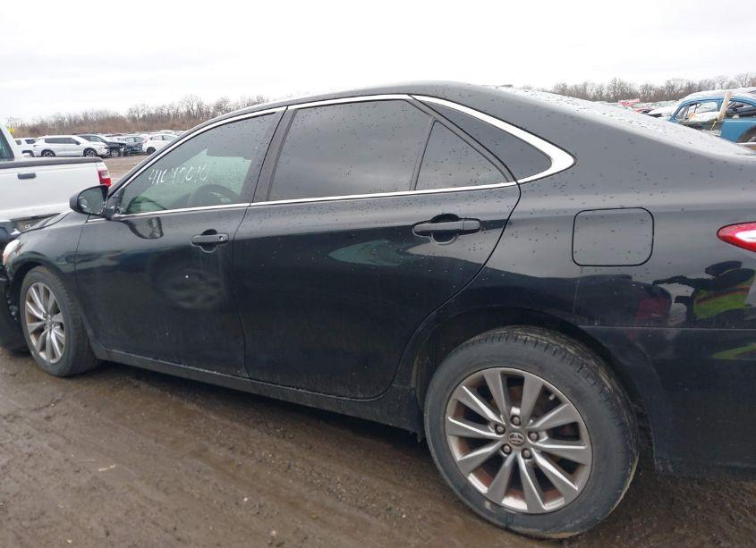 Photo 13 of 2017 Toyota Camry XLE (VIN 4T1BF1FK6HU796758)