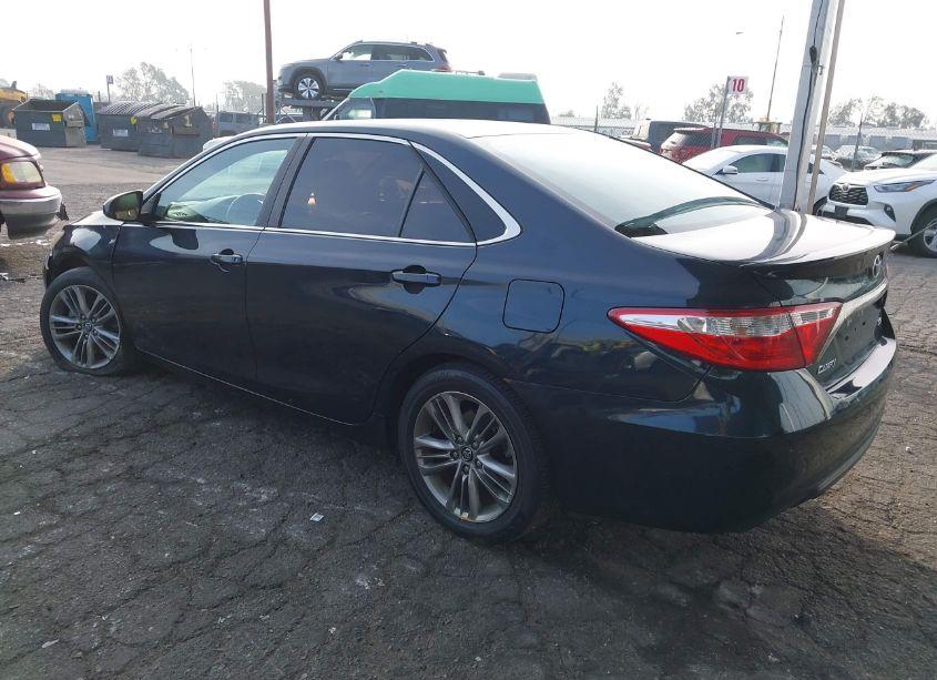 Photo 3 of 2017 Toyota Camry SE (VIN 4T1BF1FK6HU806091)