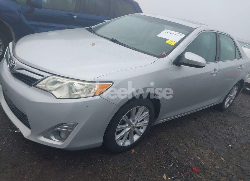Photo 2 of 2012 Toyota Camry XLE (VIN 4T1BF1FK7CU001449)