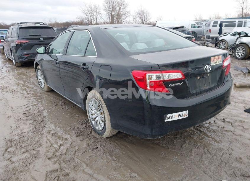 Photo 3 of 2012 Toyota Camry LE (VIN 4T1BF1FK7CU005128)