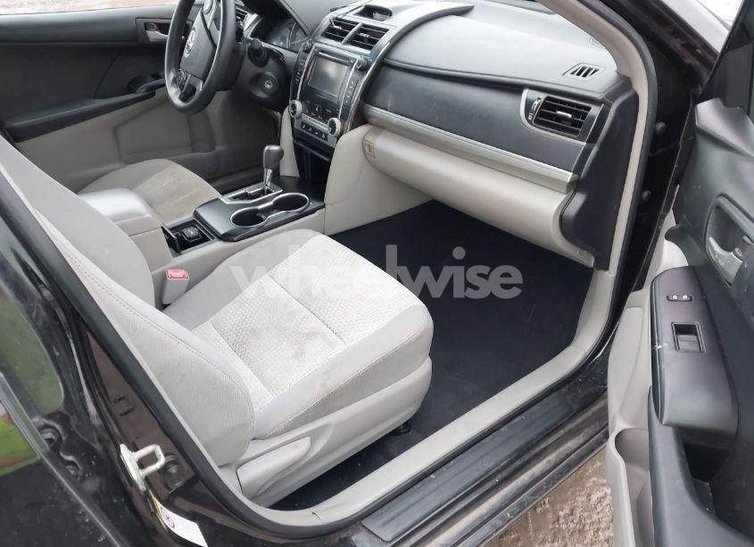 Photo 5 of 2012 Toyota Camry LE (VIN 4T1BF1FK7CU005128)