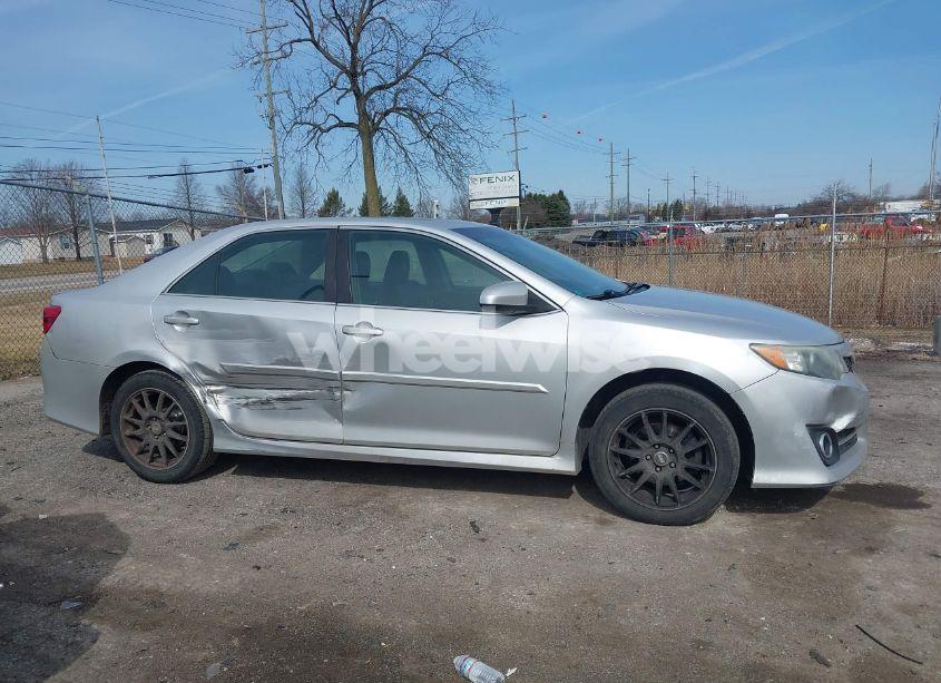 Photo 13 of 2012 Toyota Camry SE (VIN 4T1BF1FK7CU015528)