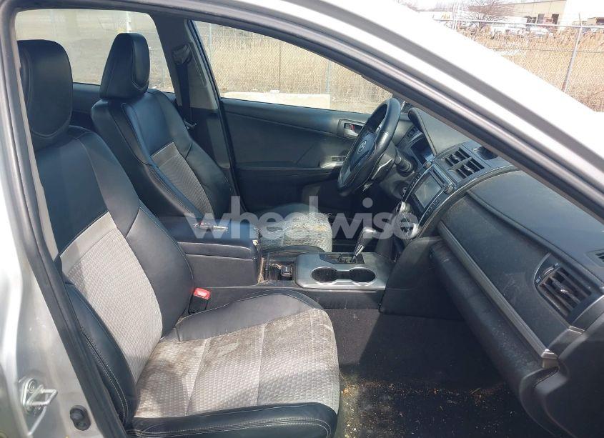 Photo 5 of 2012 Toyota Camry SE (VIN 4T1BF1FK7CU015528)