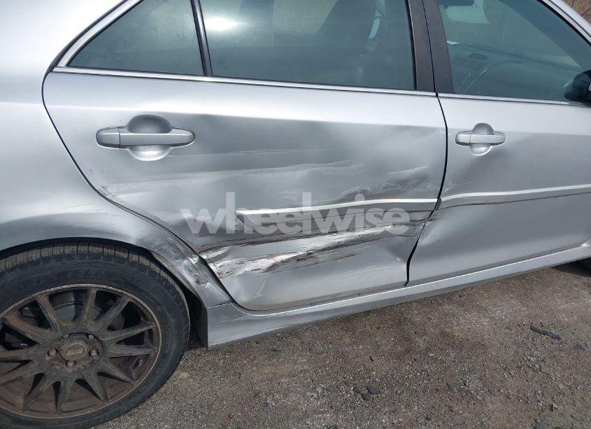 Photo 6 of 2012 Toyota Camry SE (VIN 4T1BF1FK7CU015528)