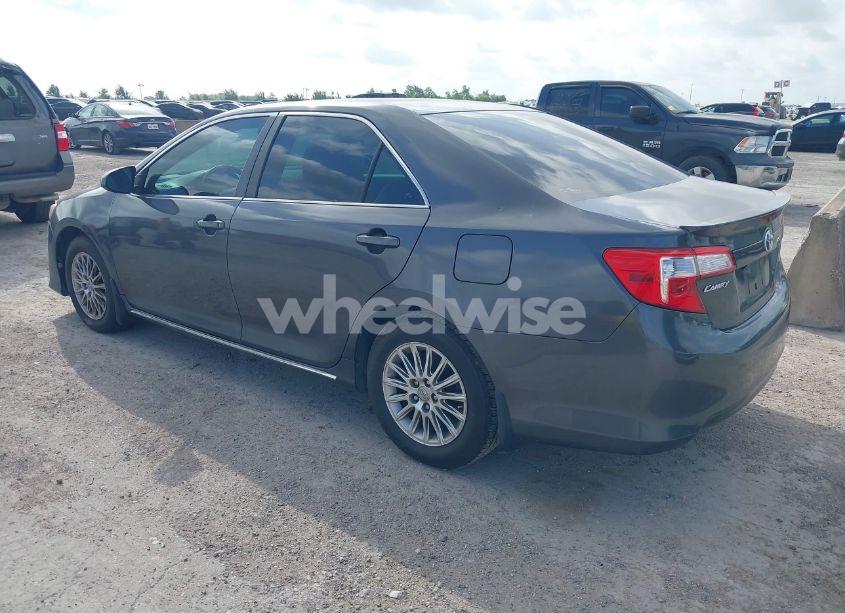 Photo 3 of 2012 Toyota Camry LE (VIN 4T1BF1FK7CU016582)